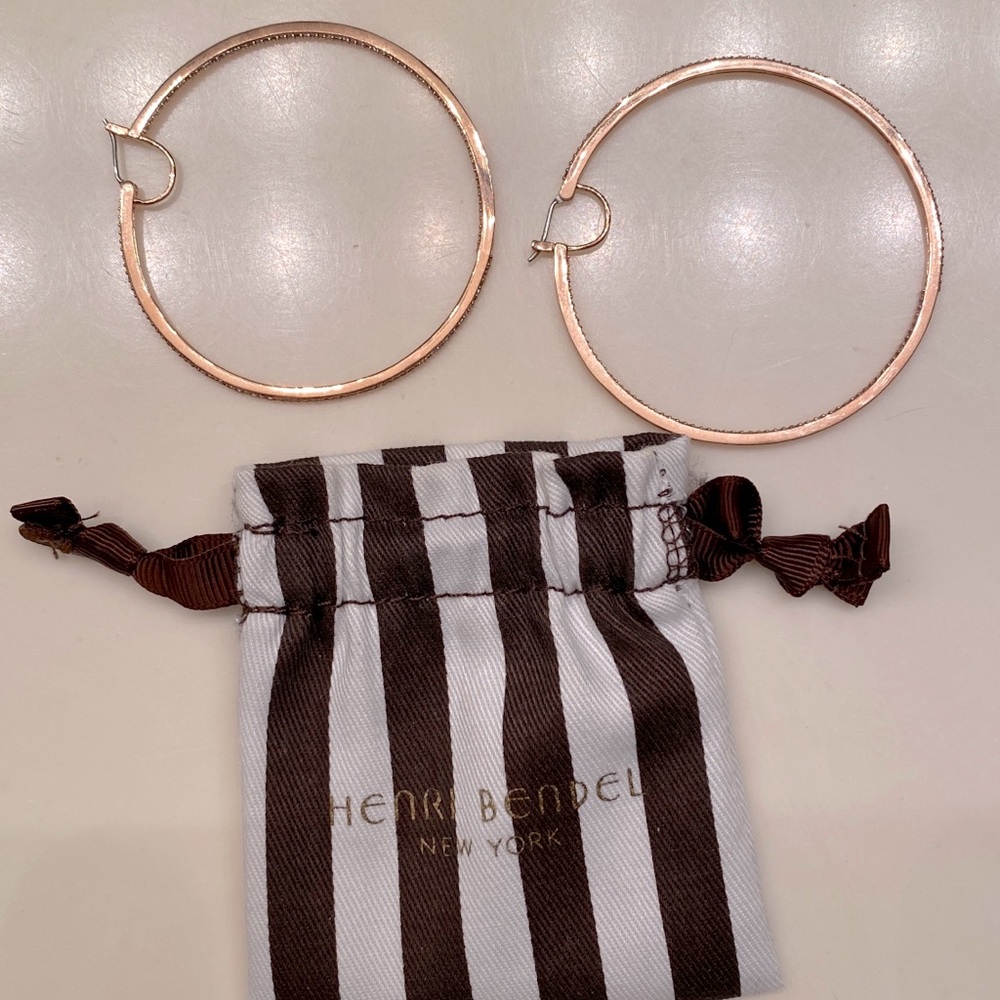 Rose gold hoop earrings - Henri Bendel